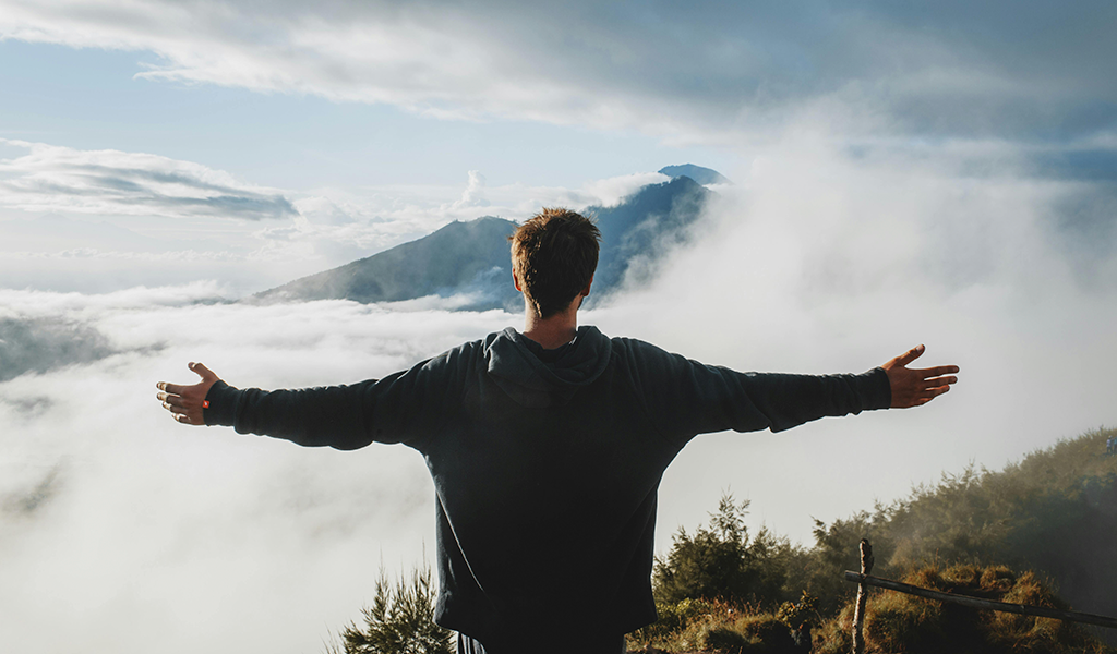 Omar Macias Educador Emocional » Historia » 05